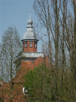 Foto Turm vom Hauptgebäude